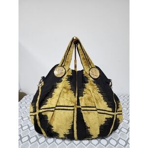 Gucci Velvet Hysteria Hobo Bag Black/Yellow